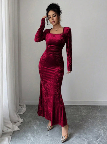 Elegant Ruched Waist Fishtail Hem Dress