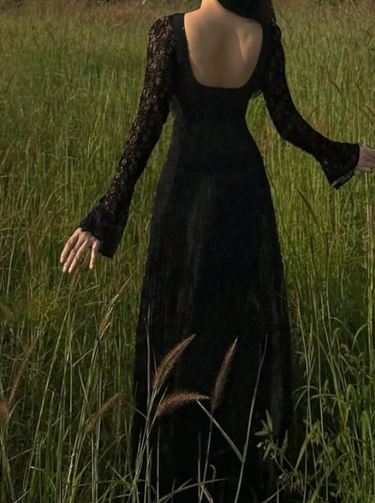 Parien Flare Sleeve Fitted Backless Round Neck Dress