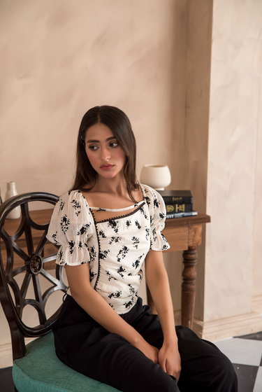 Parien Vintage Noir Top(CLEARANCE SALE)