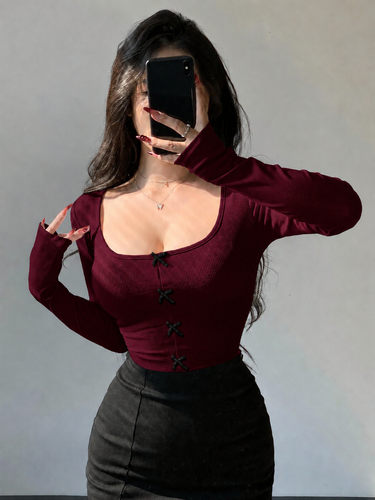 Bowknot Tight-Fit Long Sleeve Top