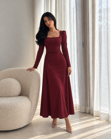 Parien Luxury Chain Neck Slim Waist Dress