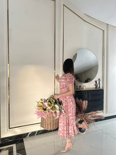 Parien Cute Pink Floral Print Square Neck Chiffon Dress