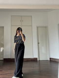 Parien Fitted Floral Print Crop Blouse(Clearance Sale)