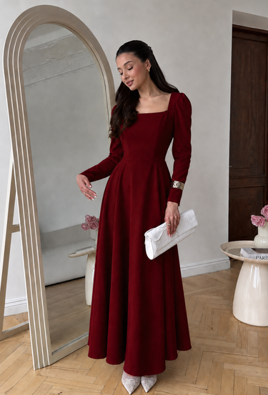 Parien Medium Waist Long Sleeve Luxury Dress