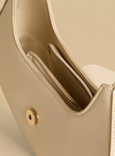 Shoulder Bag with Zip Closure