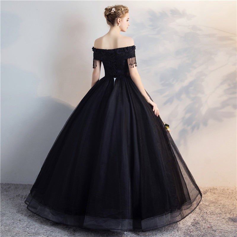 Boat Neck Applique Black Prom Dress
