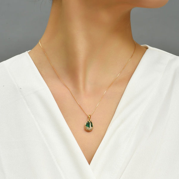 Green drop charm Necklace
